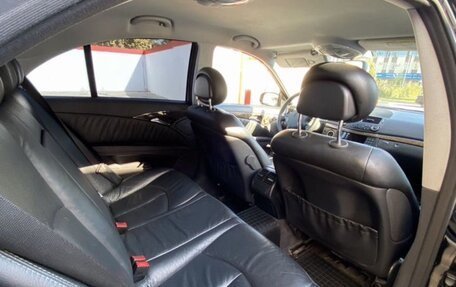 Mercedes-Benz E-Класс, 2005 год, 1 050 000 рублей, 11 фотография