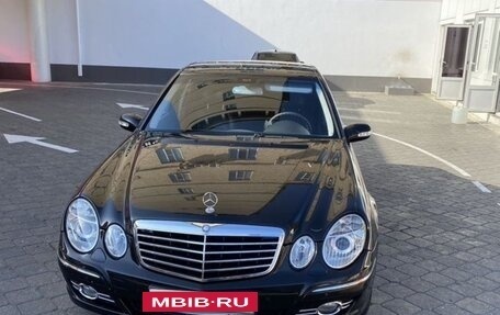 Mercedes-Benz E-Класс, 2005 год, 1 050 000 рублей, 3 фотография