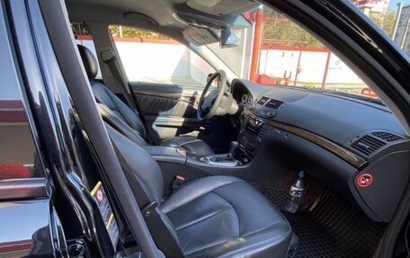 Mercedes-Benz E-Класс, 2005 год, 1 050 000 рублей, 12 фотография