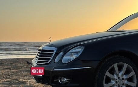 Mercedes-Benz E-Класс, 2005 год, 1 050 000 рублей, 13 фотография