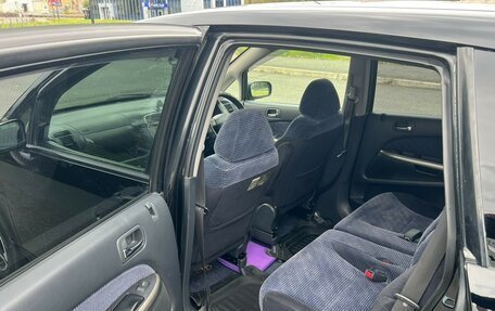 Honda Stream I рестайлинг, 2001 год, 659 000 рублей, 11 фотография