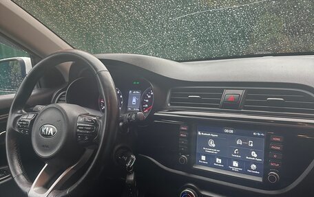 KIA Rio IV, 2018 год, 1 400 000 рублей, 7 фотография