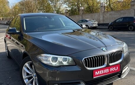 BMW 5 серия, 2015 год, 2 400 000 рублей, 1 фотография
