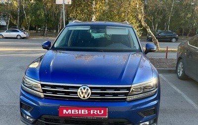 Volkswagen Tiguan II, 2018 год, 2 400 000 рублей, 1 фотография