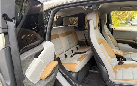 BMW i3 I01 рестайлинг, 2014 год, 1 650 000 рублей, 26 фотография