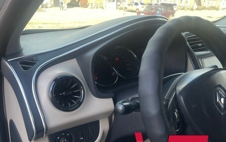 Renault Logan II, 2014 год, 630 000 рублей, 4 фотография
