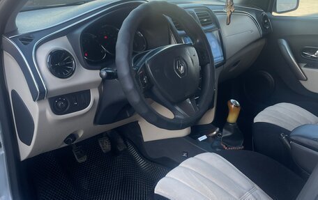 Renault Logan II, 2014 год, 630 000 рублей, 11 фотография