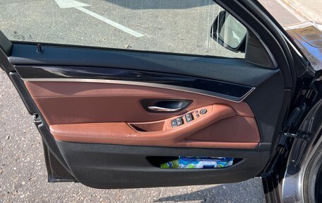 BMW 5 серия, 2015 год, 2 400 000 рублей, 14 фотография