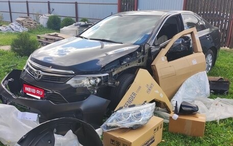 Toyota Camry, 2015 год, 1 240 000 рублей, 2 фотография