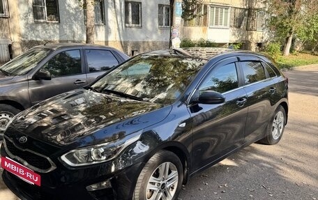 KIA cee'd III, 2020 год, 2 000 000 рублей, 13 фотография