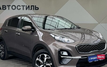 KIA Sportage IV рестайлинг, 2019 год, 1 999 000 рублей, 2 фотография