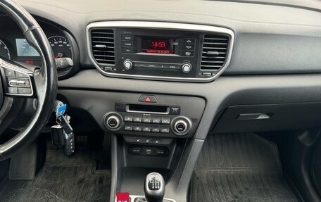 KIA Sportage IV рестайлинг, 2019 год, 1 999 000 рублей, 13 фотография