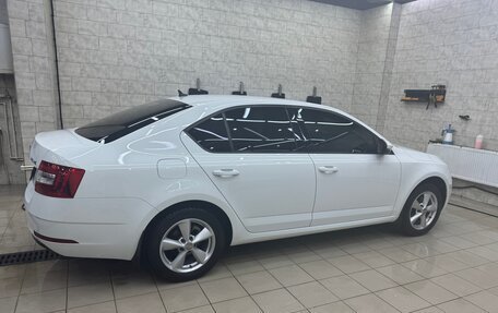Skoda Octavia, 2017 год, 1 490 000 рублей, 2 фотография