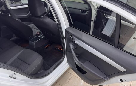 Skoda Octavia, 2017 год, 1 490 000 рублей, 10 фотография