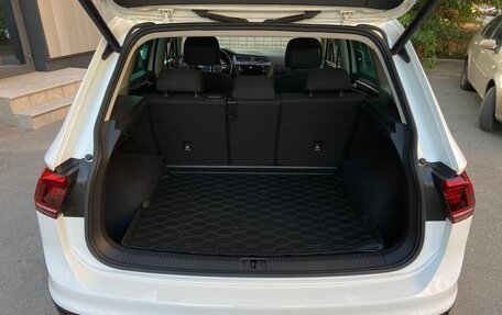 Volkswagen Tiguan II, 2020 год, 2 900 000 рублей, 13 фотография