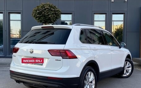 Volkswagen Tiguan II, 2020 год, 2 900 000 рублей, 10 фотография