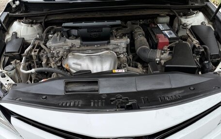 Toyota Camry, 2018 год, 2 865 000 рублей, 9 фотография
