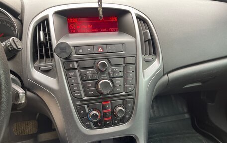 Opel Astra J, 2014 год, 920 000 рублей, 6 фотография