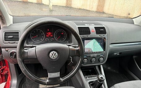 Volkswagen Golf V, 2008 год, 650 000 рублей, 31 фотография