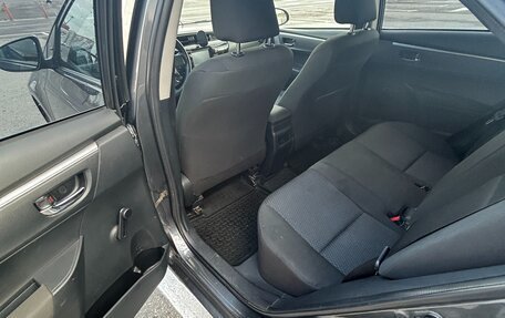 Toyota Corolla, 2015 год, 1 015 000 рублей, 6 фотография