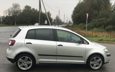 Volkswagen Golf Plus I, 2008 год, 400 000 рублей, 2 фотография