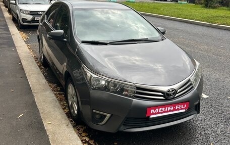 Toyota Corolla, 2015 год, 1 015 000 рублей, 8 фотография
