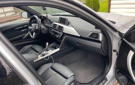 BMW 3 серия, 2018 год, 2 500 000 рублей, 9 фотография