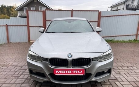BMW 3 серия, 2018 год, 2 500 000 рублей, 7 фотография