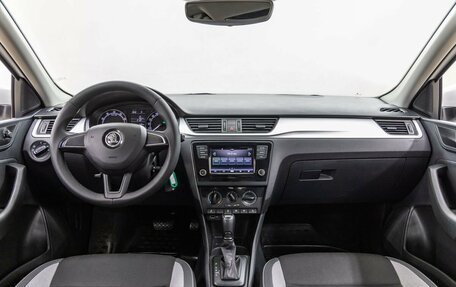 Skoda Rapid I, 2018 год, 1 448 000 рублей, 15 фотография