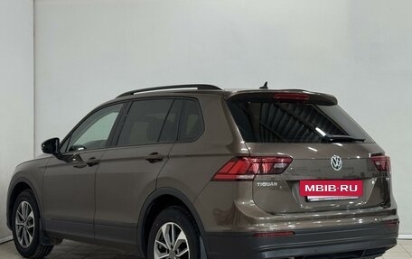 Volkswagen Tiguan II, 2017 год, 2 099 000 рублей, 3 фотография