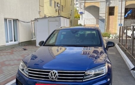 Volkswagen Touareg III, 2017 год, 4 230 000 рублей, 1 фотография