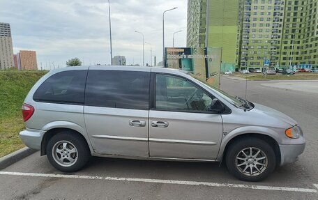 Dodge Caravan IV, 2001 год, 325 000 рублей, 2 фотография