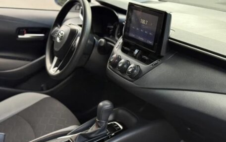 Toyota Corolla, 2021 год, 1 400 000 рублей, 10 фотография