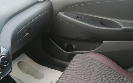 Hyundai Tucson III, 2018 год, 1 990 000 рублей, 9 фотография