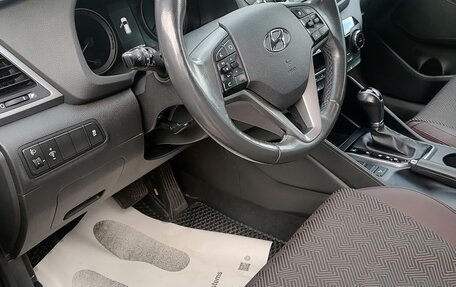 Hyundai Tucson III, 2018 год, 1 990 000 рублей, 13 фотография
