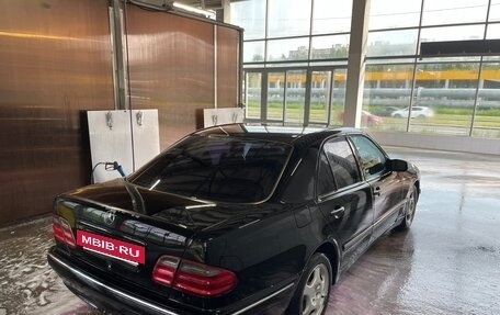 Mercedes-Benz E-Класс, 2000 год, 480 000 рублей, 5 фотография