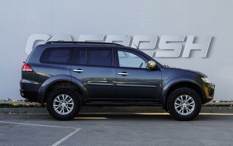 Mitsubishi Pajero Sport II рестайлинг, 2014 год, 1 890 000 рублей, 5 фотография