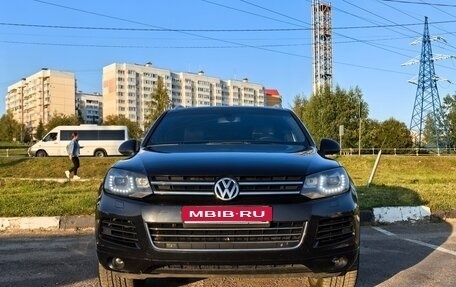 Volkswagen Touareg III, 2013 год, 2 200 000 рублей, 1 фотография