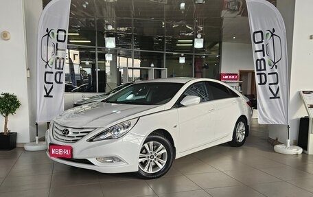 Hyundai Sonata VI, 2012 год, 979 000 рублей, 1 фотография