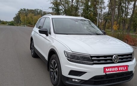 Volkswagen Tiguan II, 2019 год, 2 300 000 рублей, 3 фотография