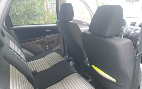 Suzuki SX4 II рестайлинг, 2013 год, 1 000 000 рублей, 10 фотография