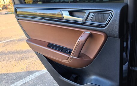 Volkswagen Touareg III, 2013 год, 2 200 000 рублей, 17 фотография