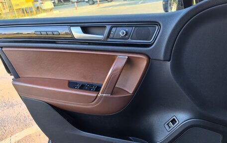Volkswagen Touareg III, 2013 год, 2 200 000 рублей, 16 фотография