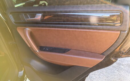 Volkswagen Touareg III, 2013 год, 2 200 000 рублей, 21 фотография