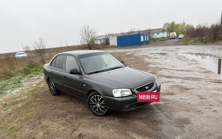 Hyundai Accent II, 2011 год, 560 000 рублей, 3 фотография