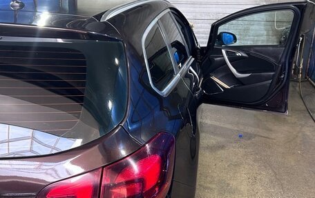 Opel Astra J, 2012 год, 930 000 рублей, 2 фотография