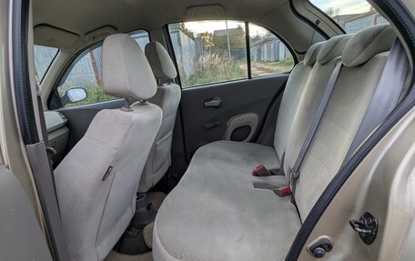 Nissan Micra III, 2005 год, 305 000 рублей, 10 фотография