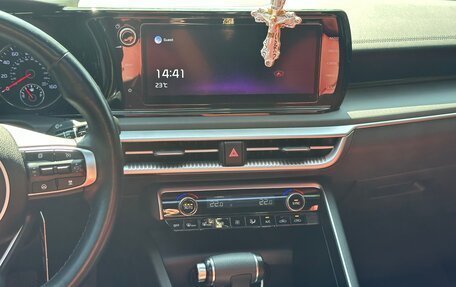 KIA K5, 2020 год, 2 380 000 рублей, 27 фотография