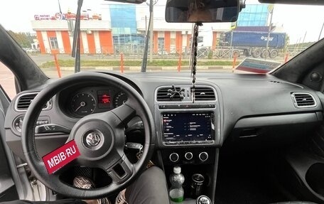 Volkswagen Polo VI (EU Market), 2013 год, 760 000 рублей, 13 фотография