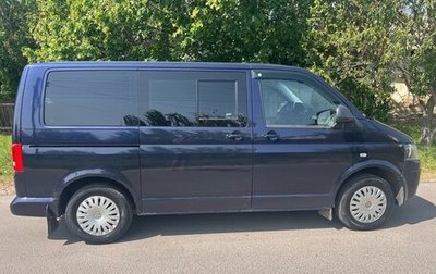 Volkswagen Caravelle T5, 2013 год, 1 750 000 рублей, 1 фотография